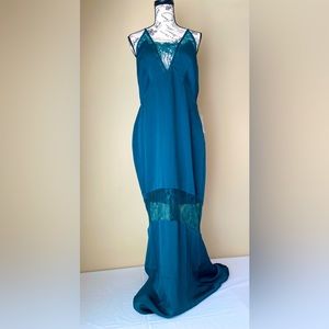 NWT Adelyn Rae Peacock Long Lace Detail Gown Size L Org $115